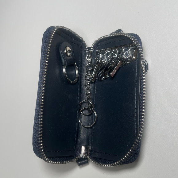 Key chain - Picture 2 of 2